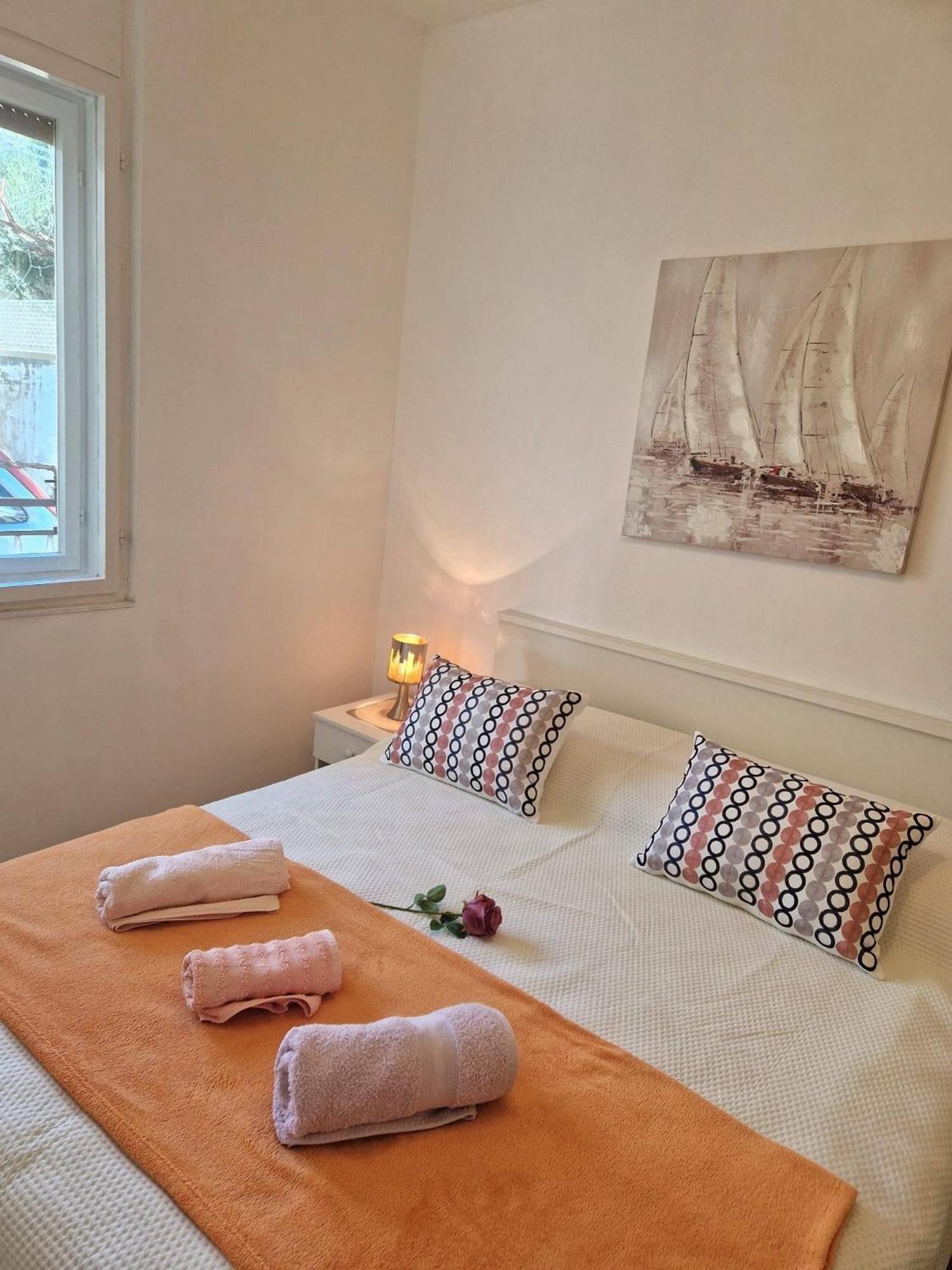 Apartments By The Sea Seget Donji, Trogir - 2029 Værelse billede